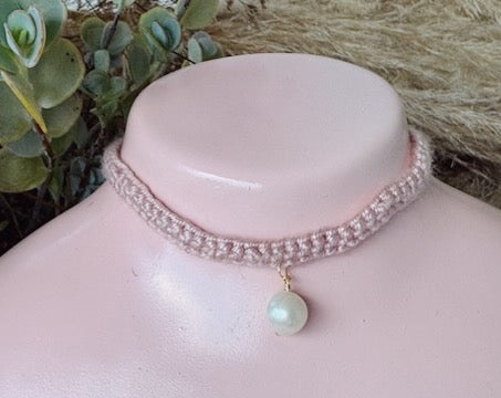 Crochet choker