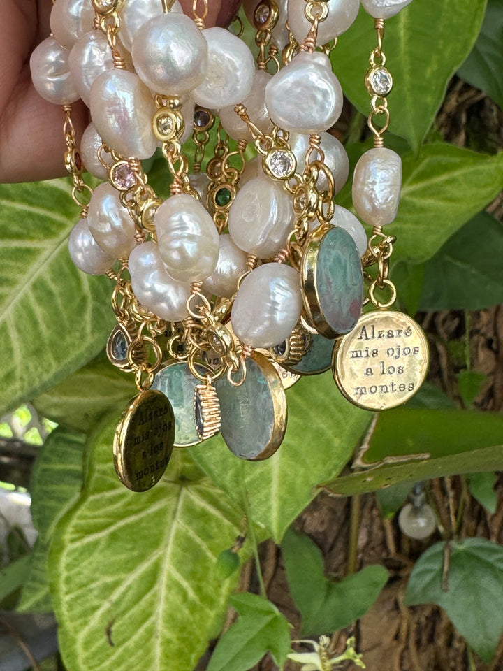 Salmo 121 pearl bracelet
