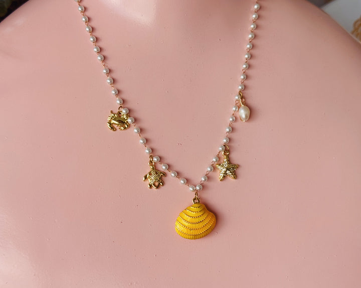 Pearl Shell Charm Choker
