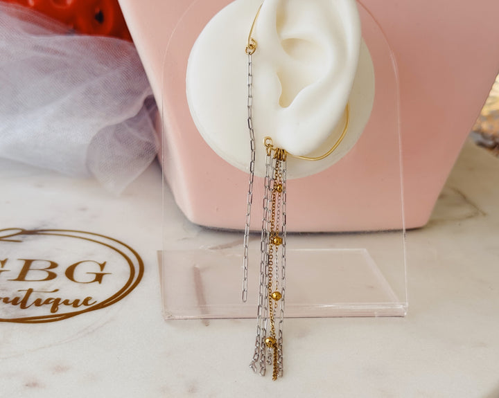 Chains Ear Cuff