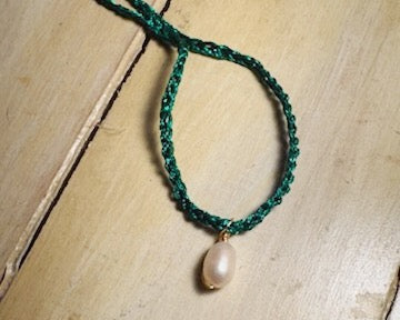 Crochet choker