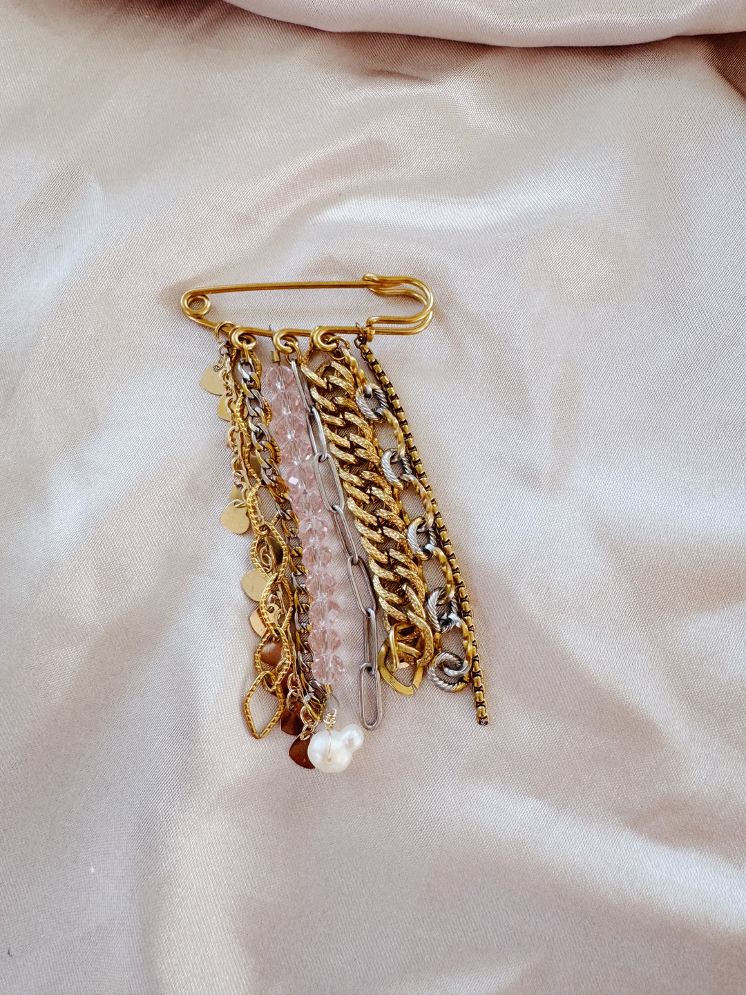 Chain pin