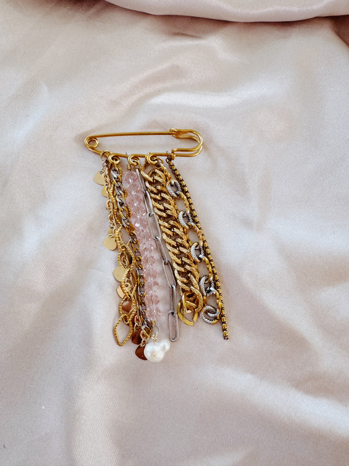 Chain pin