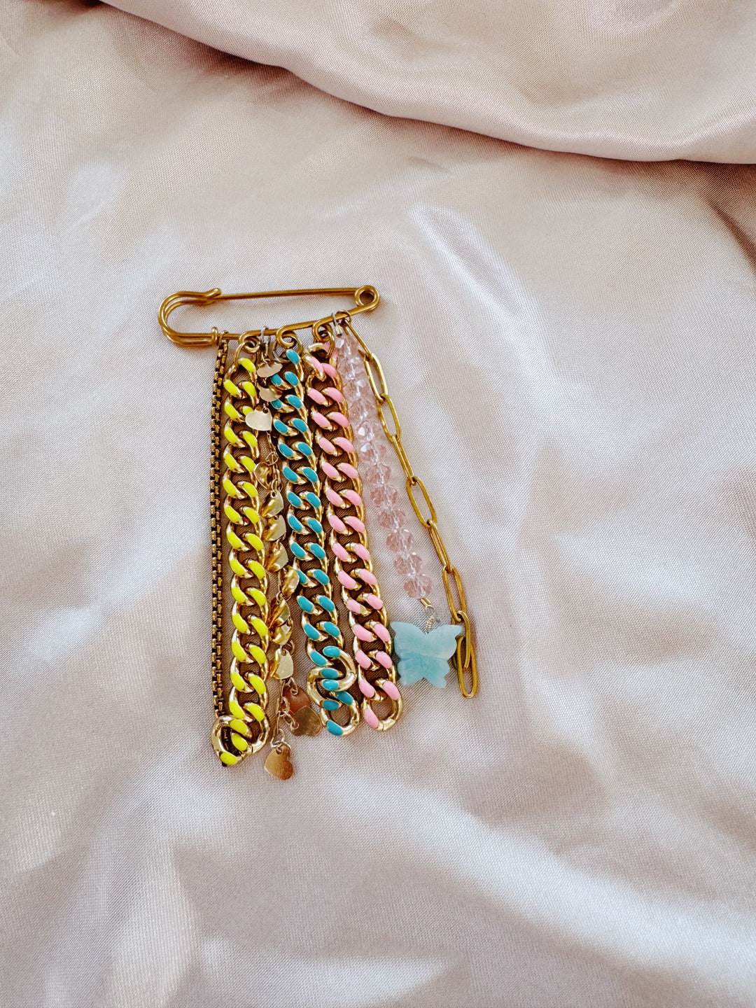 Chain pin