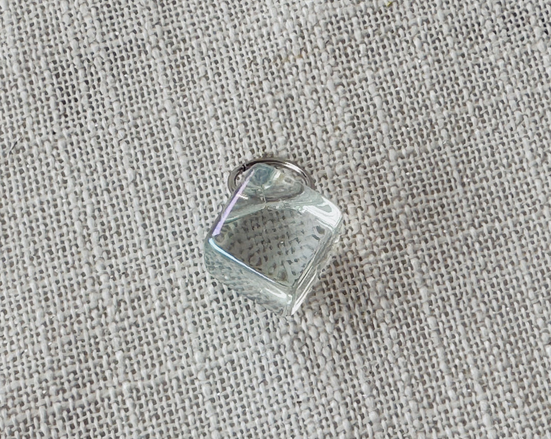 Tornasol Square for sneakers