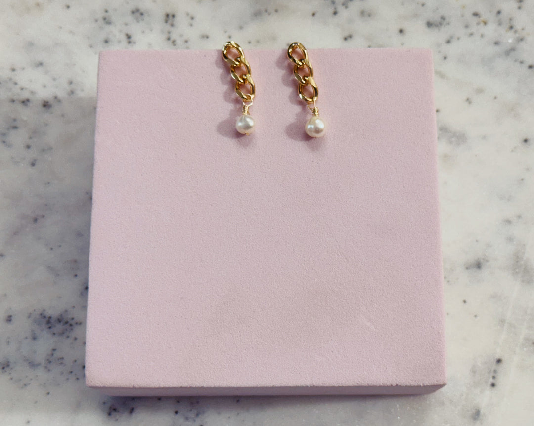 Pearl and chain earrings