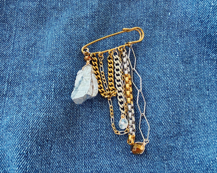 Chain pin