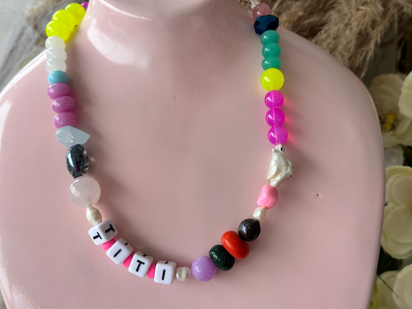 Petunia choker