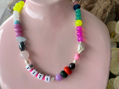 Petunia choker