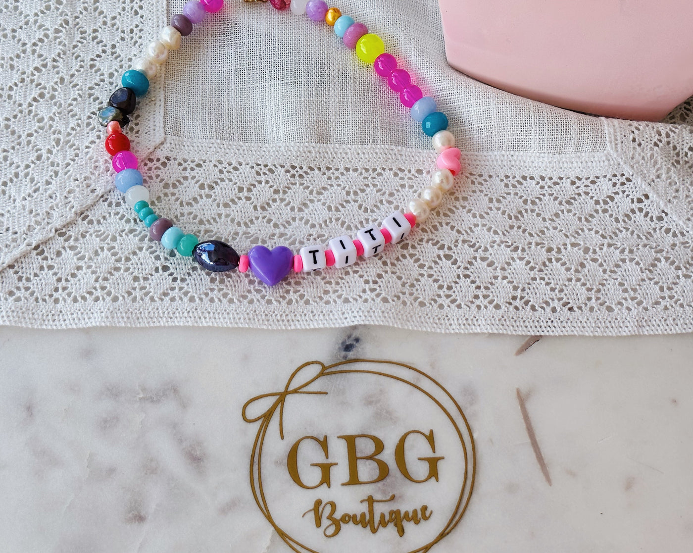 Petunia choker